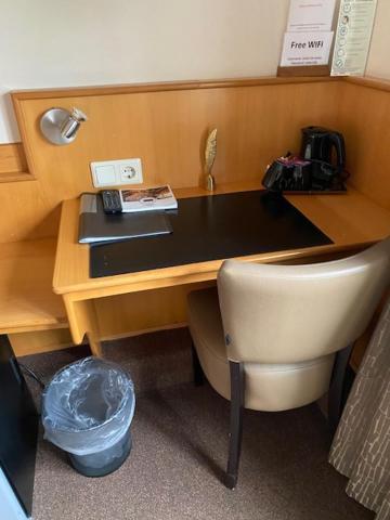 Hotel Het Anker Heythuysen Екстериор снимка